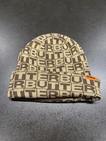 Butter 로고 니트 모자 베이지 브라운