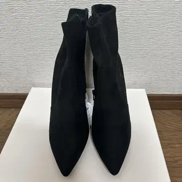 RANDA 스트레스 프리 스틸레토 숏부츠