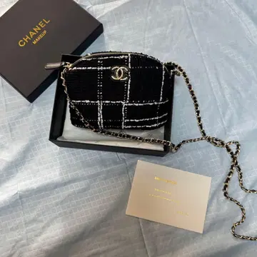 트위드 숄더백 블랙 화이트