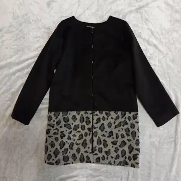 AULI 레오파드 무늬 긴팔 코트 FREE 사이즈