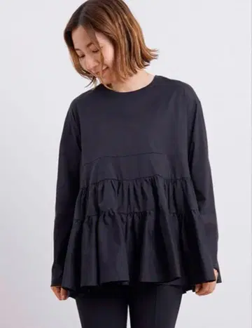 미사용 새상품 yori 티어드 티셔츠 네이비