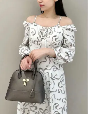 스나이델 SNIDEL 리본 프린트 원피스