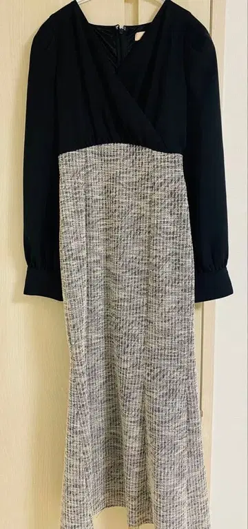 RESEXXY 블랙 앤 화이트 트위드 원피스 M 사이즈