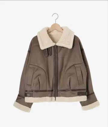 [ 1회 착용 ] MAJESTIC LEGON 오버 사이즈 보아 블루종