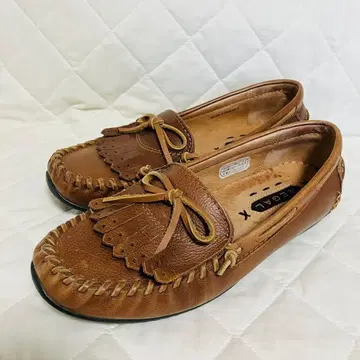REGAL 브라운 카멜 가죽 프린지 모카신 22.5cm