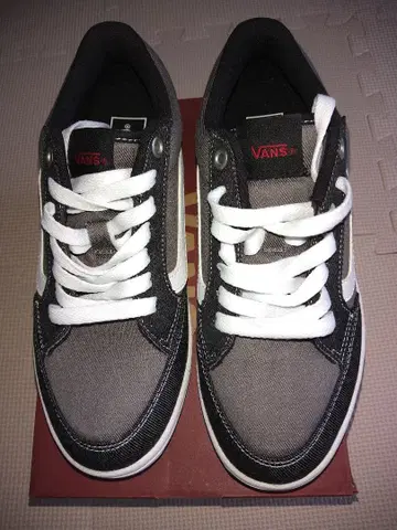 VANS V2940 DNM CANORA 블랙/그레이 25cm