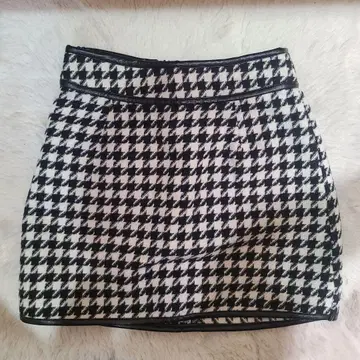 하운드투스 체크 미니 스커트