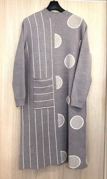 니트 원피스 프리 사이즈 그레이 스트라이프 도트 무늬 보풀 없음