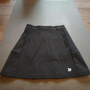 8YARDS 여성용 골프 스커트 XS 블랙