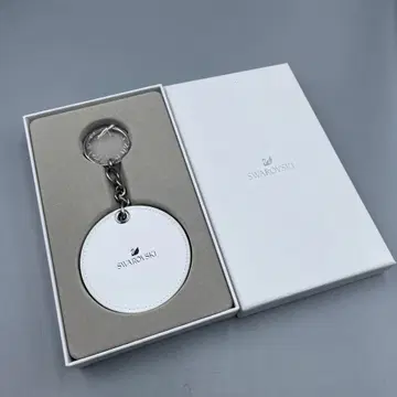 25 미사용 Swarovski 화이트 원형 키링