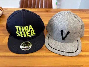 THRASHER와 VANS의 캡 세트