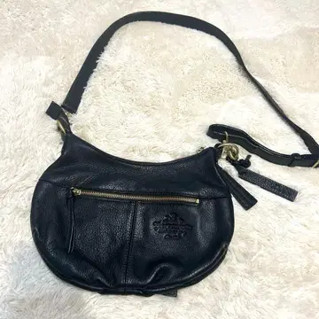 다코타 블랙 레더 숄더백 블랙 가죽