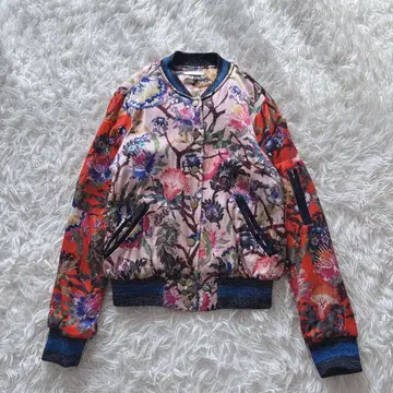 H&M 봄버 자켓 HANA 패턴 레어