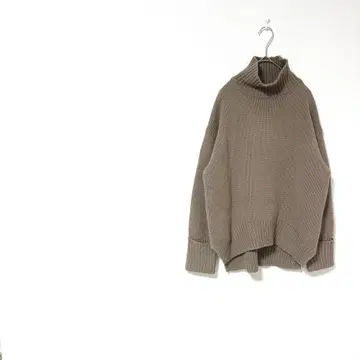 니트 상의 터틀 소매 김 브라운 부드러운 슬릿 프리 사이즈