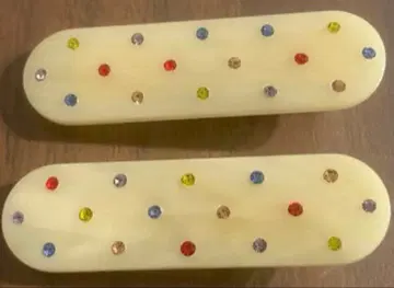 POTETE 큐빅 클립 화이트 2개