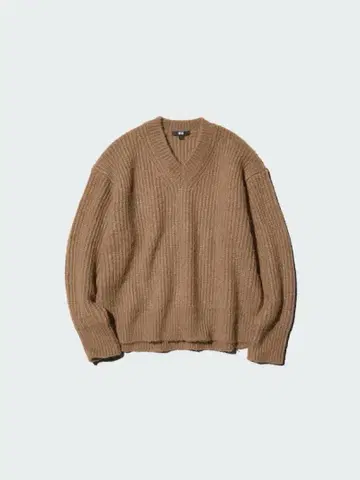 [ 한정 가격 ] UNIQLO 플러피 V넥 스웨터