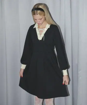 idem 이뎀 레이스업 폴로 원피스 긴팔