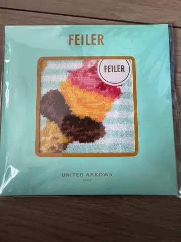 페이 유나이티드 애로우즈 콜라보 손수건