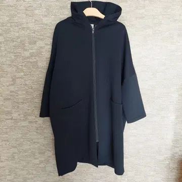 BEARDSLEY 비어즐리 본딩 코트