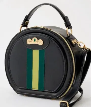 시마무라, 안나, 치하루