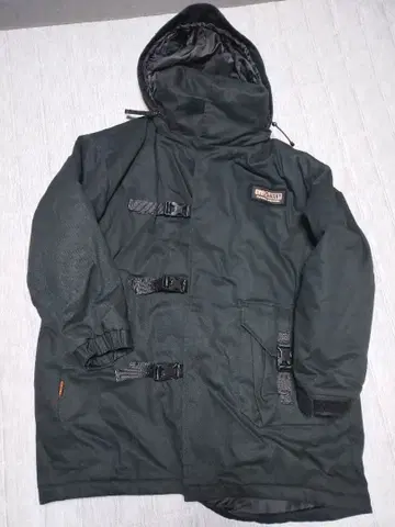 GRIP SWAY 블랙 다운 자켓 M