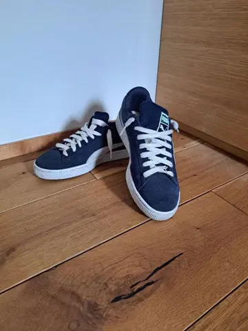 PUMA 네이비 화이트 24.5cm