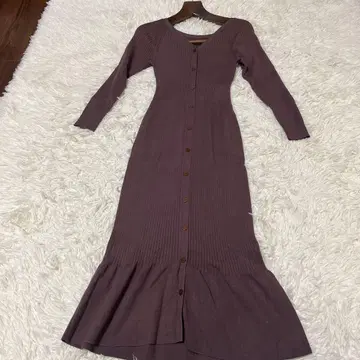 스나이델 프론트 버튼 니트 원피스