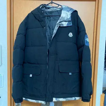 32P SUBLETTOCHANGE 블랙 다운 자켓