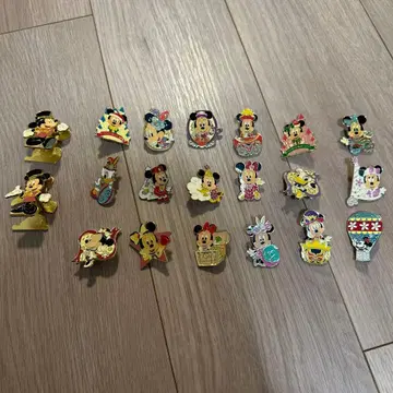 디즈니 캐릭터 핀 배지 세트