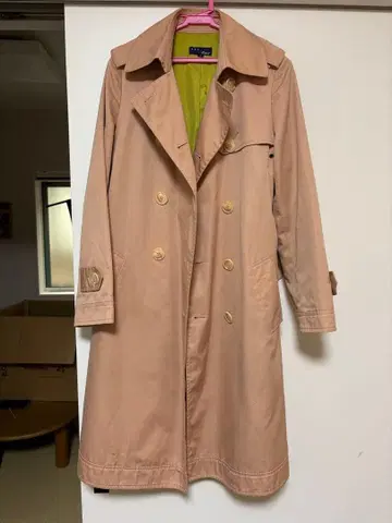 마나 베이지 더블 브레스트 트렌치코트 사이즈 2