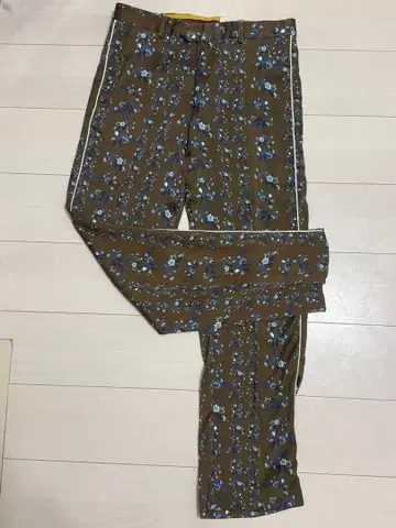 H&M x ERDEM 플라워 프린트 파자마 룩 팬츠 실크 100%