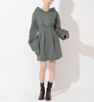 후드 부착 그레이 미니 원피스