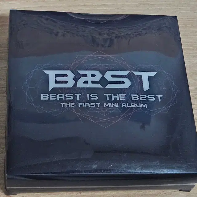 비스트 미니앨범 1집 - Beast is The B2ST (CD)