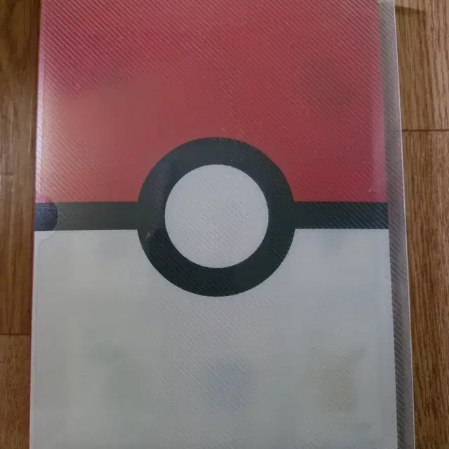 포켓몬 앨범과 띠부띠부씰들 [영상 확인]