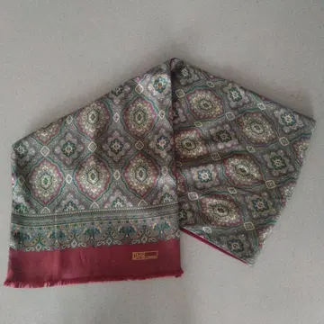 DAKS 리버서블 스톨 머플러