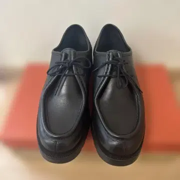 KLEMAN 블랙 가죽 레이스업 슈즈