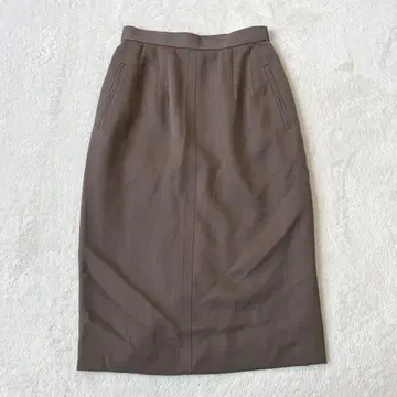 콜디아 | 타이트 스커트 [38] 무릎 기장 백지퍼 슬릿 울 100