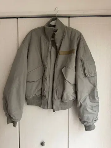 LAGUA GEM 그레이 MA-1 자켓