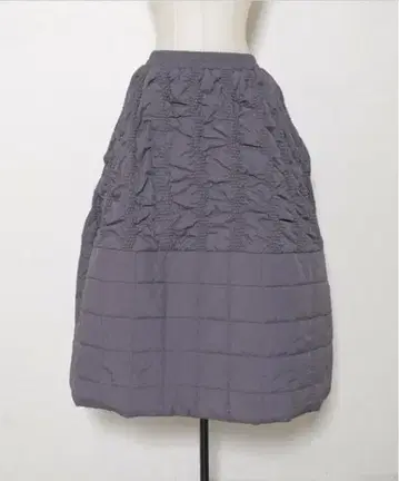 퀼팅 스커트 플레어 가볍고 따뜻한 세련된 퀼팅 skypink