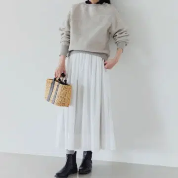 북유럽 생활 도구전 어른을 위한 화이트 스커트