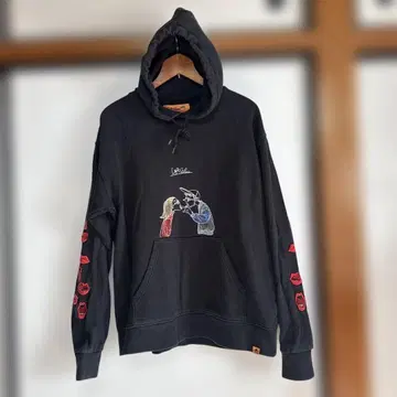 LeftAlone 레프트 얼론 맨투맨 풀오버 자수 블랙