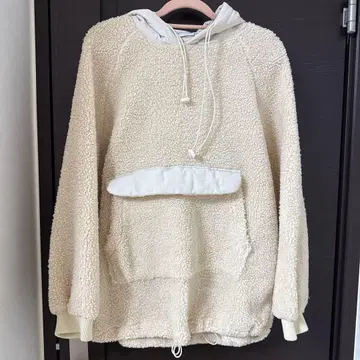 via j 보아 후드티