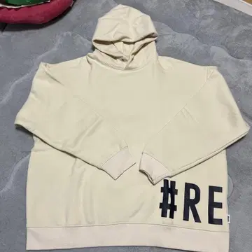 릴룸 #Re room 후드 부착 크림색 후드티