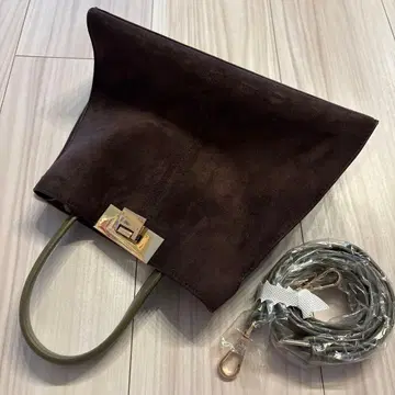 RODE SKO 브라운 스웨이드 숄더백 핸드백