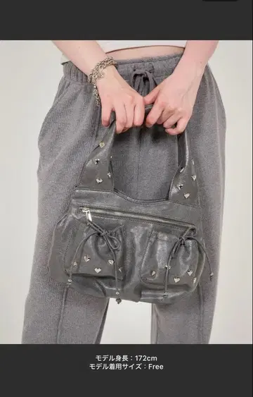 하트 스터드 백 TINA: JOJUN