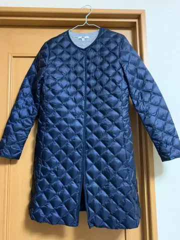 유니클로 새상품급 울트라 라이트 다운 롱 코트 네이비 [ XL ]