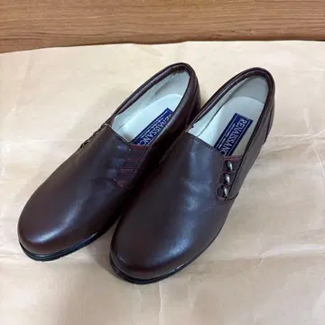 브라운 가죽 슬립온 낮은 힐 5