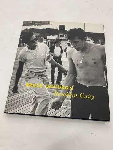 Bruce Davidson Brooklyn Gang 브루스 데이비드슨