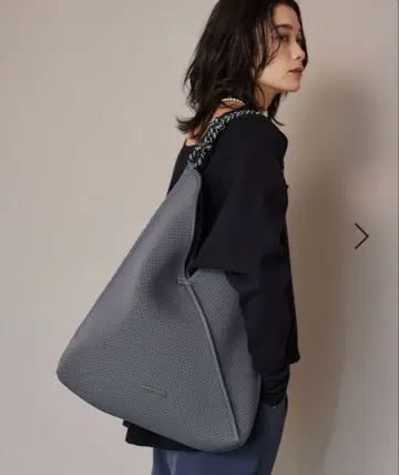 BARNYARDSTORM 펀칭 원핸들 백