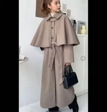 moment+ 라이트 니트 멜톤 스텐 칼라 탈부착 케이프 코트 M 사이즈